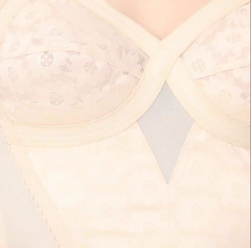 Brassiere peto largo encaje mod. 677