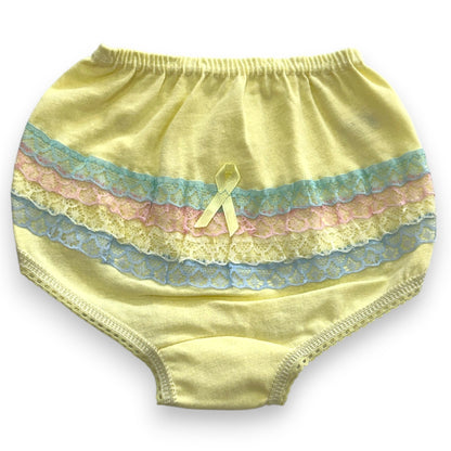 Pantaleta con olan de color económica varias tallas y modelos paquete de 12