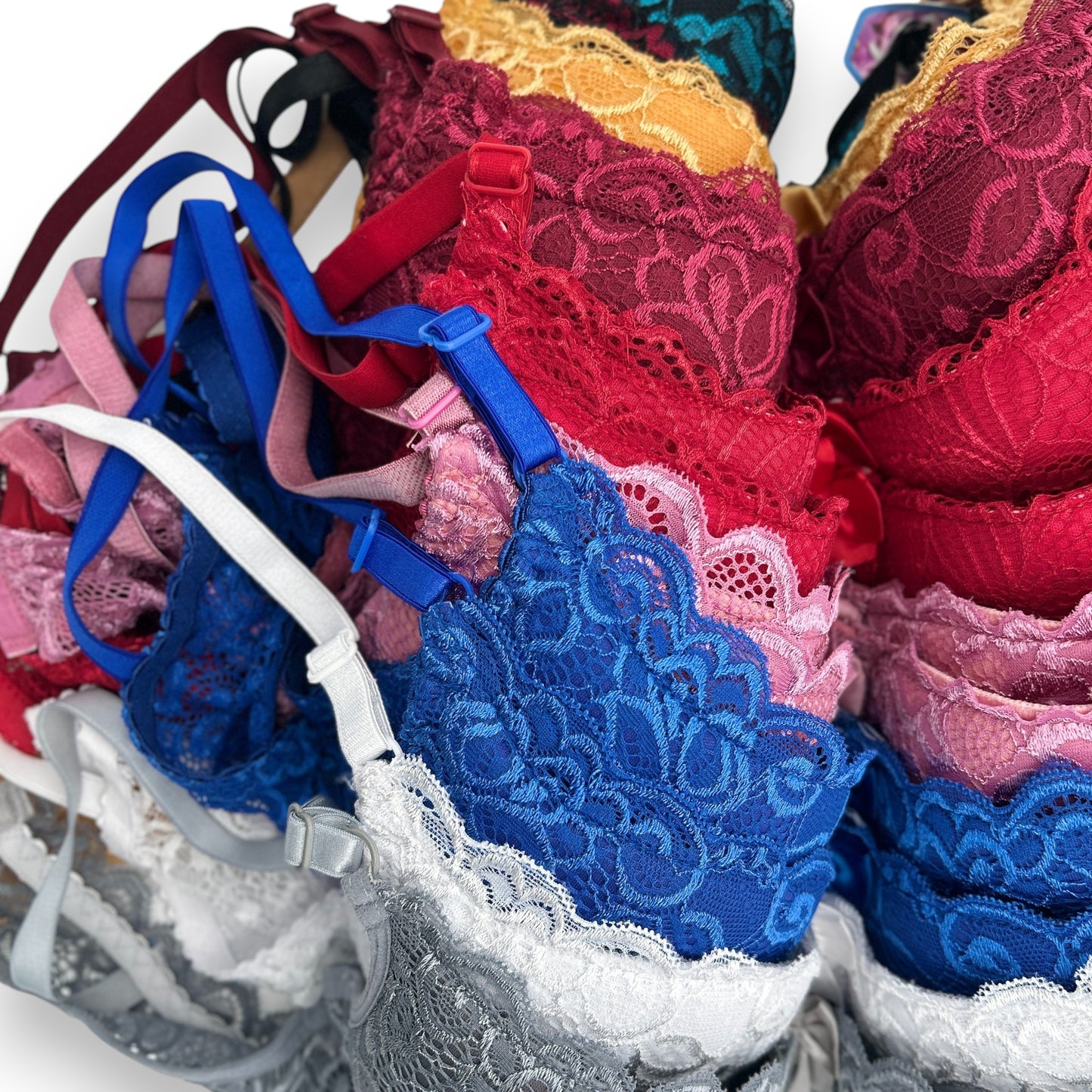 Brassier premoldeado de encaje con varilla Lauri Fem colores surtidos paquete de 6